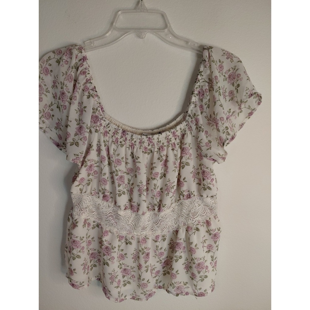 Celebrity Pink Cropped Top Juniors' ‎ Babydoll Smocked Floral Medium Y2k Fairy